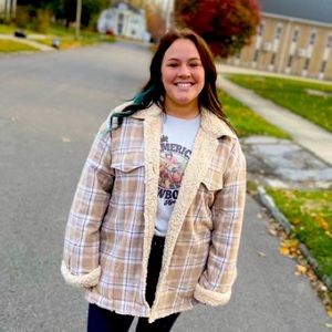 *BRAND NEW* Flannel Sherpa jacket!
